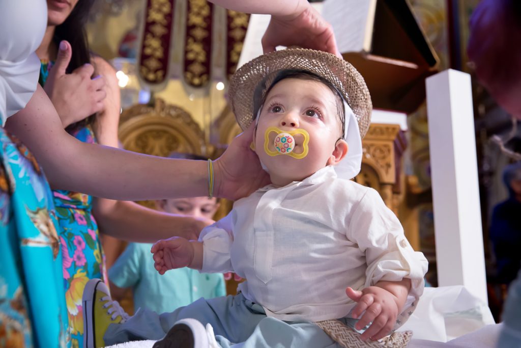 ο μικρός ντυμένος